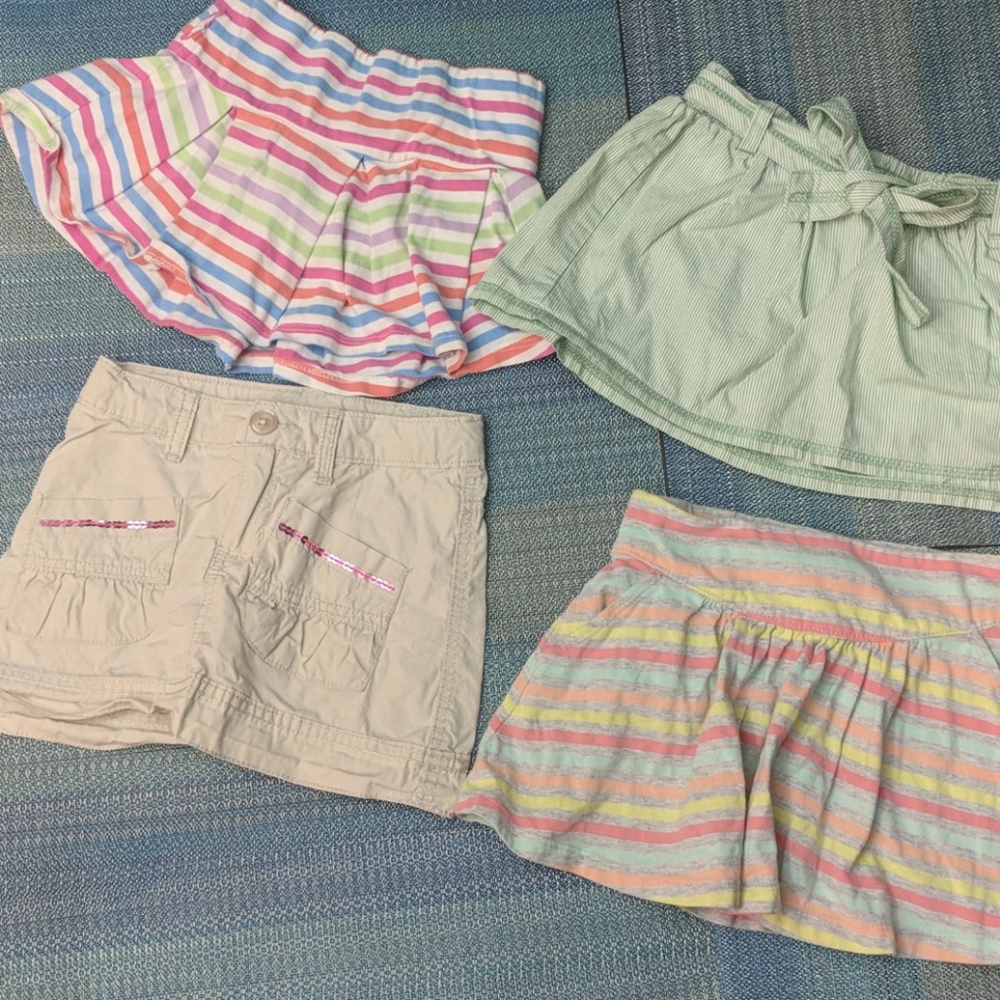 Bundle of girls skorts